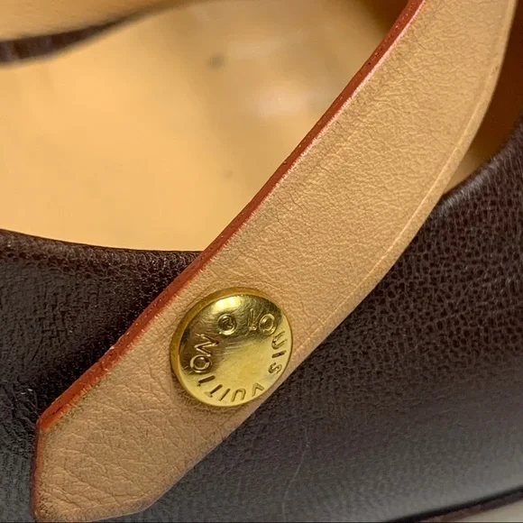 Louis Vuitton | Gina Brown B01003 Formal Pumps - Picture 6 of 16
